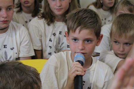 Že 20 let »Najprej Bog!« (79)